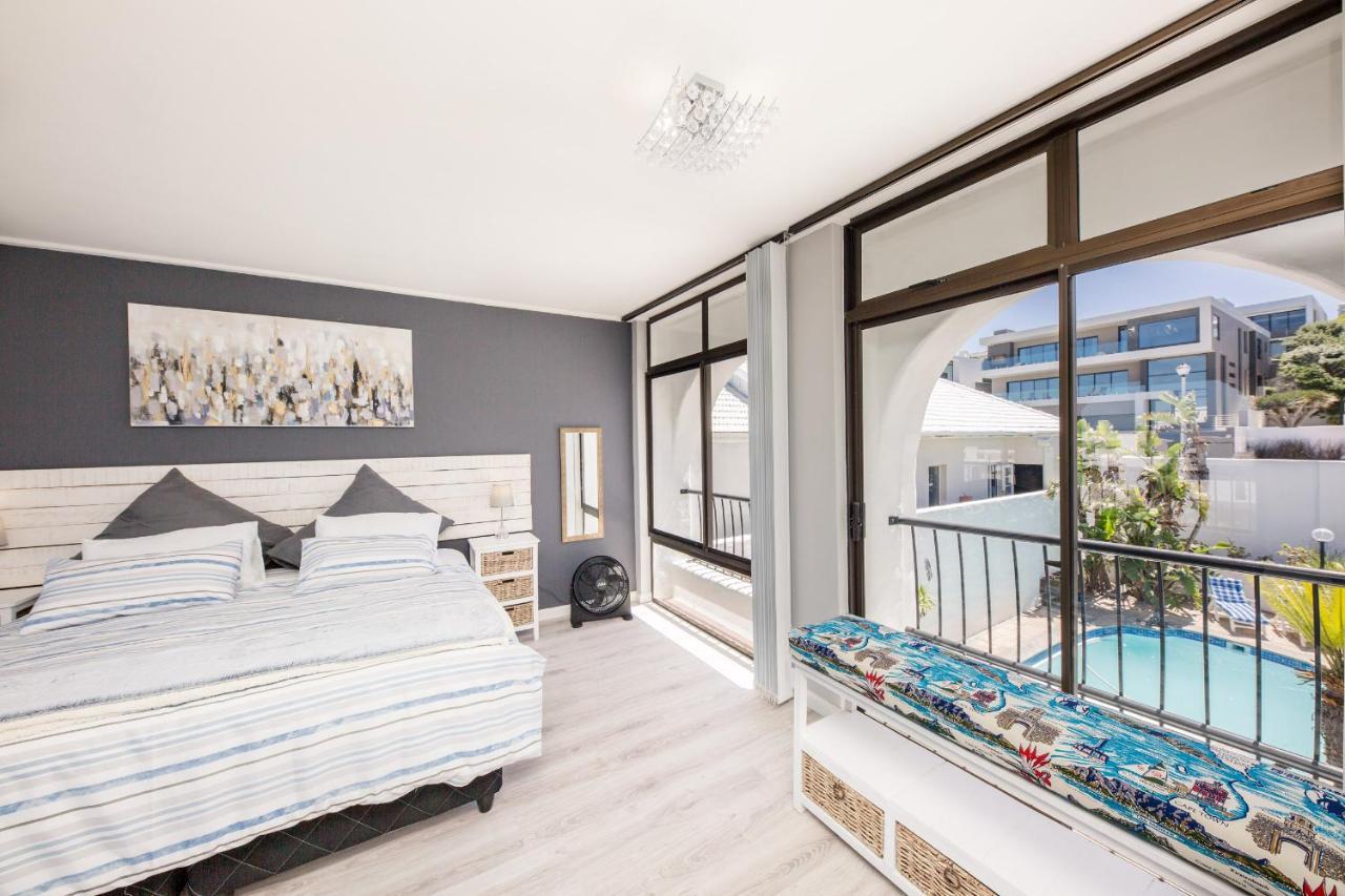 Big Blue Accommodation Bloubergstrand Esterno foto